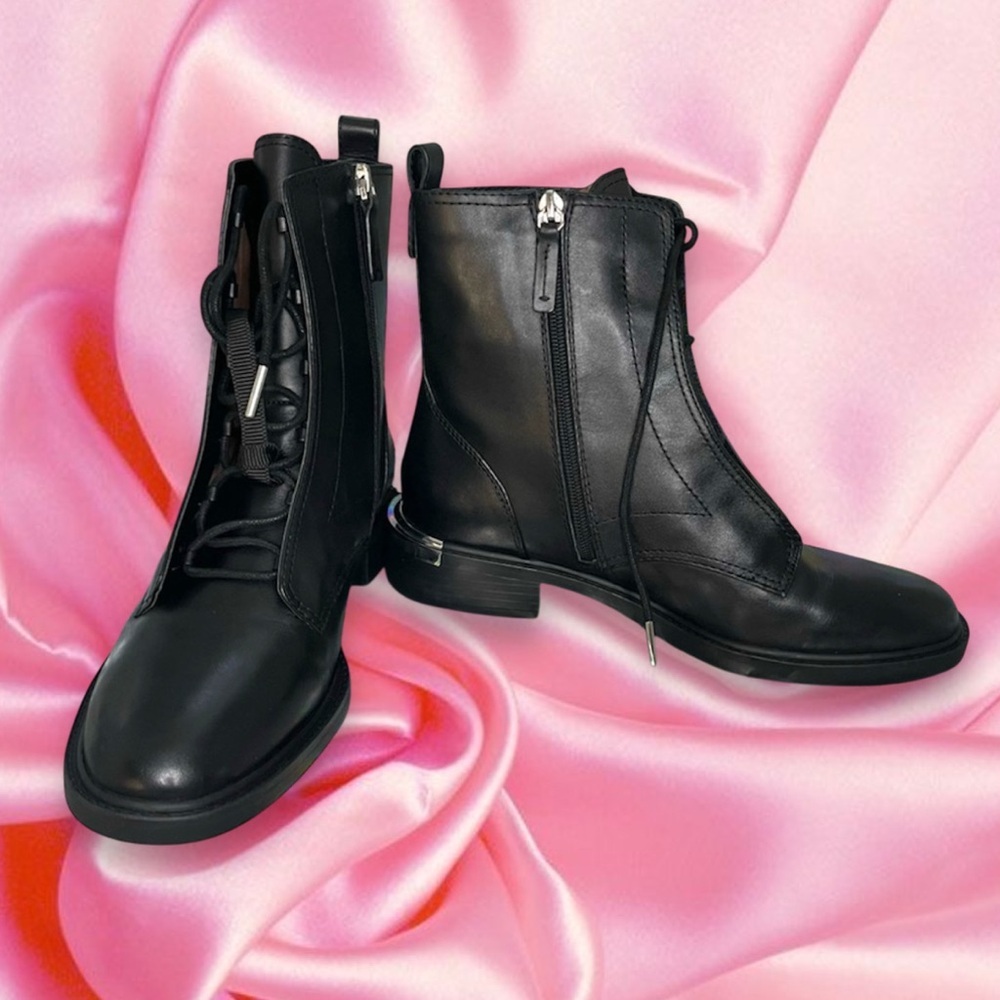 Louise et Cie Boots w/ Zipper | Leather + Extra Laces | Combat Boots
